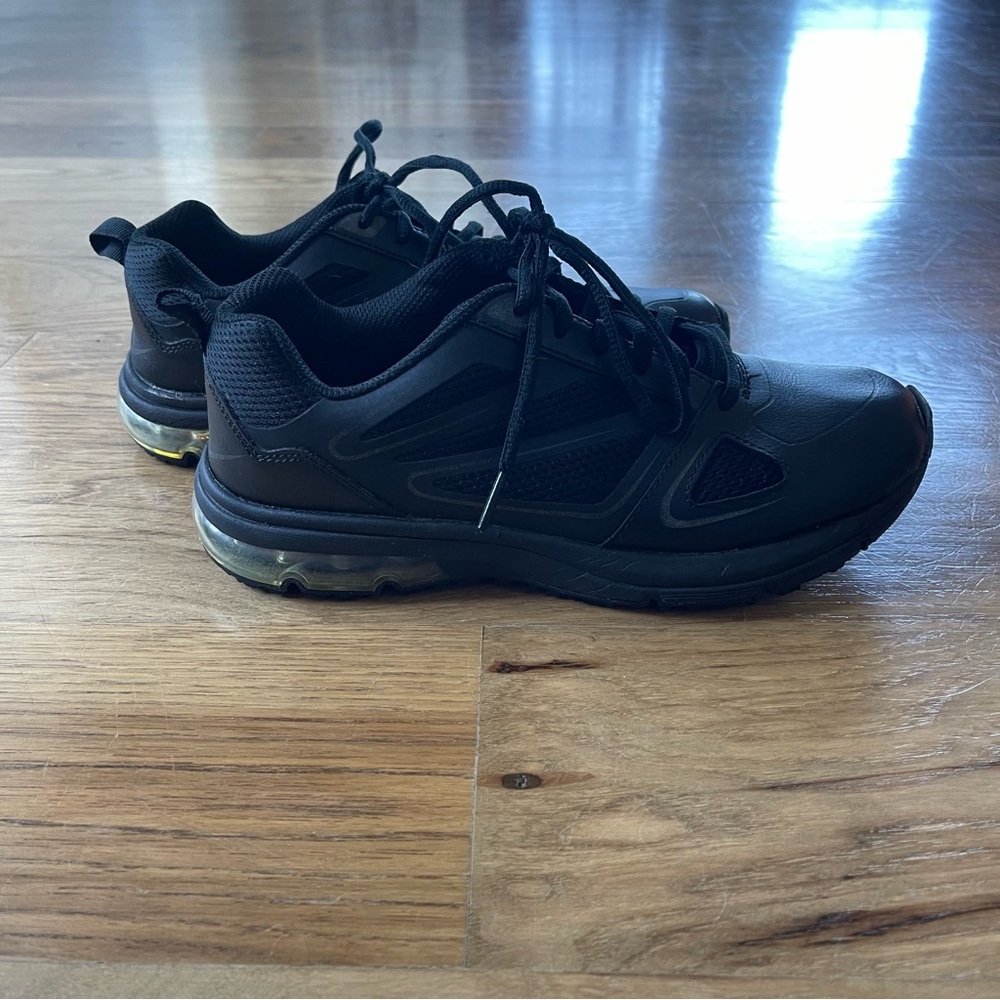 Safe T Step Nonslip Black Sneakers